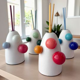 PROFUMATORE AROMI CON SFERE MULTICOLOR, ASSORTITI IN DIVERSE VARIANTI, BOMBONIERE UTILI