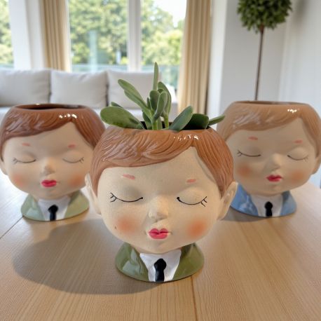 VASO PORTAPIANTE BIMBO ELEGANTE IN CERAMICA PER BOMBONIERE COMUNIONE