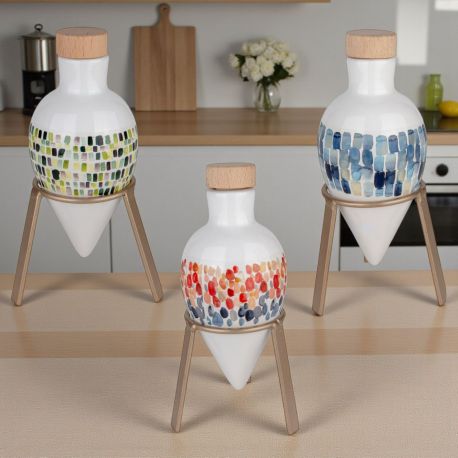 OLIERA A FORMA DI GOCCIA CON TAPPO IN SUGHERO SU STAND PER MATRIMONI ED ANNIVERSARI