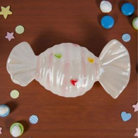 BOMBONIERA MAGNETE A FORMA DI CARAMELLA CON CUORICINI COLORATI BIMBA