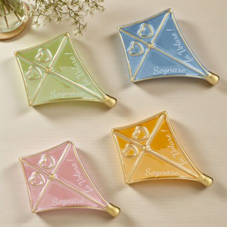 BOMBONIERA STATUINA AQUILONE DORATO CON CUORICINI E SCRITTA INSPIRATRICE