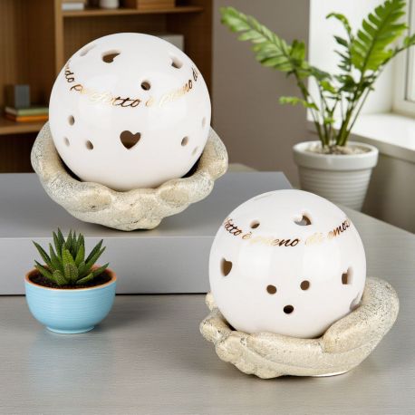 LAMPADE LED A FORMA DI SFERA TRAFORATA CON MANI BOMBONIERA UNICA PER NOZZE