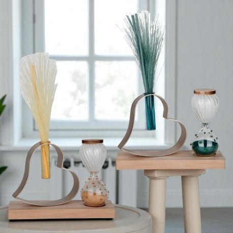 PROFUMATORE AMBIENTE A FORMA DI CUORE CON CLESSIDRA E PIUME PER MATRIMONI