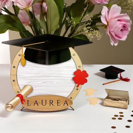 PORTA AUGURI IN LEGNO CON PLEXIGLASS PER LAUREA E CUORICINI MESSAGGI