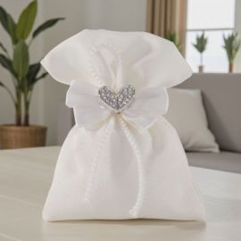 SACCHETTINO PER CONFETTI CON CUORE ARGENTO E FIOCCHETTO BIANCO
