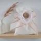 SACCHETTO PORTACONFETTI IN ORGANZA BIANCO CON ROSA PER MATRIMONIO E ANNIVERSARIO