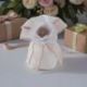 SACCHETTINO PORTACONFETTI CON FIOCCO E ROSA CENTRALE BIANCA E BEIGE