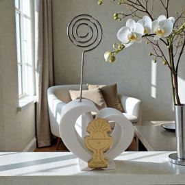 SEGNAPOSTO A CUORE CON CALICE E OSTIA PER BOMBONIERE COMUNIONE