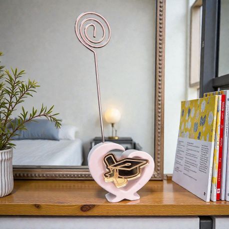 SEGNAPOSTO A FORMA DI CUORE PER LAUREA CON TOCCO ORO ELEGANTE