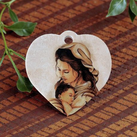 CIONDOLO A FORMA DI CUORE CON MATERNITÀ PER BOMBONIERE BATTESIMO