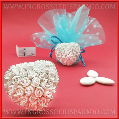 GESSETTI SEGNAPOSTO MATRIMONIO CUORE GRANDE CON ROSELLINE OFFERTA BOMBONIERE ONLINE DECORATO PROFUMATI