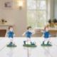STATUINA CALCIATORE BOMBONIERE SQUADRA ITALIA CON PALLONE ASSORTITE
