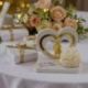 CANDELA CON ROSE E CUORE ORO CON INNAMORATI ABBRACIATI BOMBONIERE NOZZE
