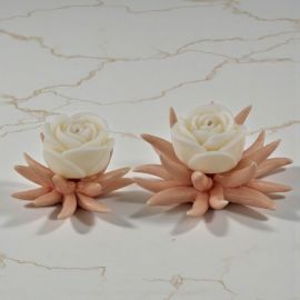 SCULTURA RICCIO CON CANDELA ROSA BOMBONIERA MATRIMONIO ANNIVERSARIO