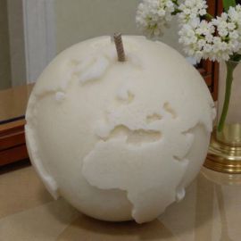 CANDELA PROFUMATA A FORMA DI MAPPA DEL MONDO: BOMBONIERA UNICA PER OGNI OCCASIONE