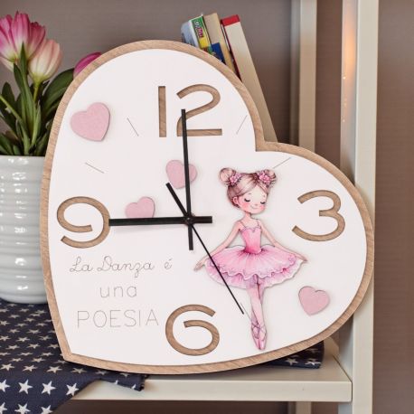OROLOGIO DA PARETE CUORE CON BALLERINA E FRASI PER BATTESIMO UNICO