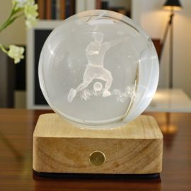 BOMBONIERA ORIGINALE LAMPADA LED CALCIATORE PER COMUNIONE E CRESIMA