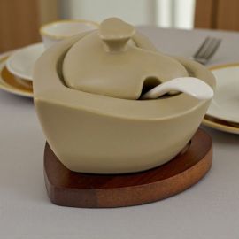 BOMBONIERA ZUCCHERIERA A FORMA DI CUORE CON BASE IN LEGNO E CUCCHIAINO