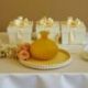 VASO ANFORA GIALLO SENAPE PER BOMBONIERE CHE CELEBRANO L’AMORE