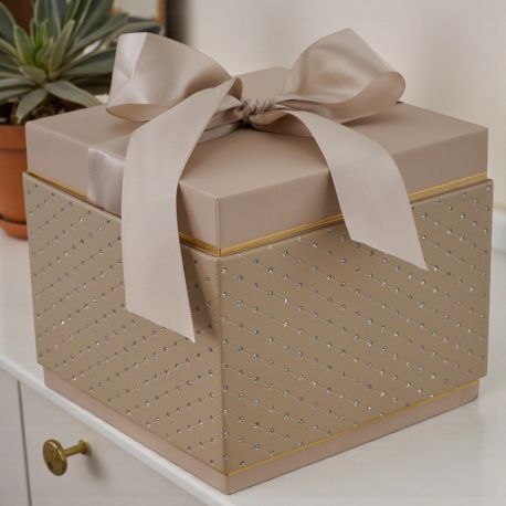 SCATOLA QUADRATA COLOR CREMA CON FIOCCO E STRASS PER EVENTI SPECIALI