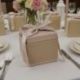 SCATOLA QUADRATA COLOR CREMA CON FIOCCO E STRASS PER EVENTI SPECIALI