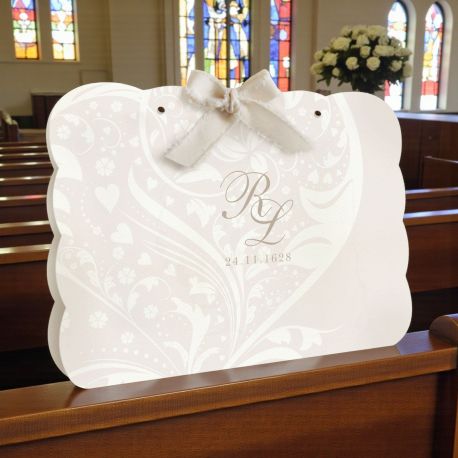 WEDDING BAG CON CUORE STILIZZATO: UN TOCCO ORIGINALE PER LE NOZZE