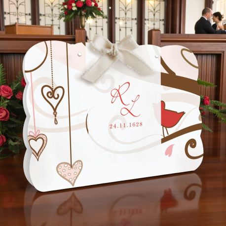 WEDDING BAG CON ALBERO E CUORI: IDEA UTILE PER LE NOZZE
