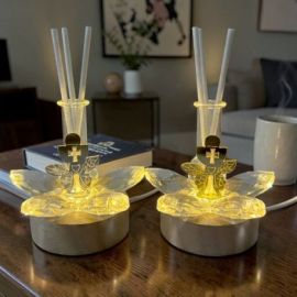 LAMPADA LED PROFUMATORE FIORE IN CRISTALLO CALICE PRIMA COMUNIONE COLOR ORO O ARGENTO