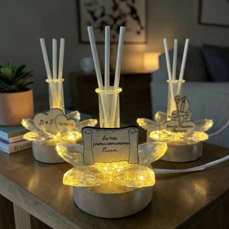DIFFUSORE ESSENZA LAMPADA LED CON APPLICAZIONE PERSONALIZZABILE EVENTO