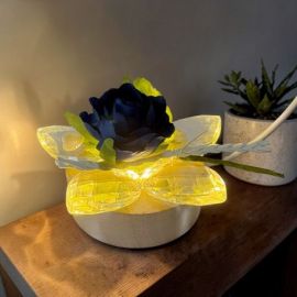 LAMPADA LED FIORE CRISTALLO ROSA BLU BOMBONIERA ELEGANTE