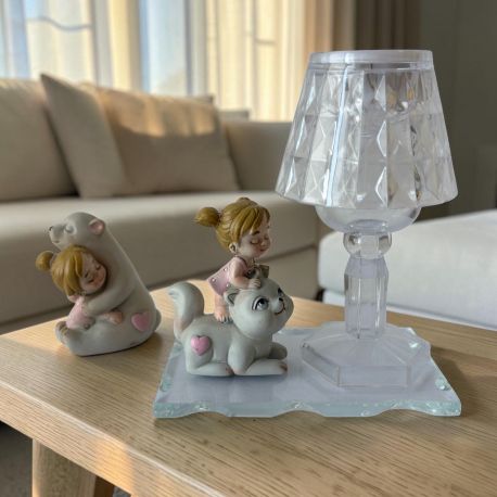 LUMETTO BOMBONIERA BIMBA CON STATUINA E BASE IN VETRO PER BATTESIMO PERSONALIZZABILE