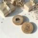 APRIBOTTIGLIE MAGNETICO ORSETTO CON FIOCCO PER PRIMO COMPLEANNO