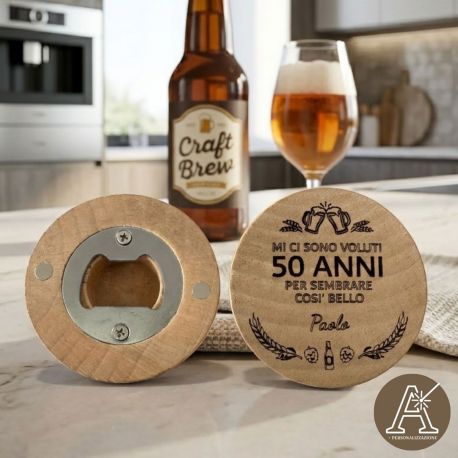 APRIBOTTIGLIE MAGNETICO CON BOCCALI: BOMBONIERA PER 50 ANNI UOMO