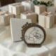 OROLOGIO ORSETTO SULLA LUNA CON FIORELLINI INTAGLIATI BATTESIMO
